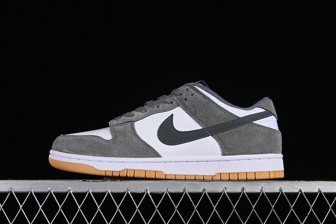 Y-3 Nike SB DUNK LOW GREY GUM WHITE/LIGHT IRON ORE/GUM LIGHT BROWN/SMOKE GREY · FV0389-100, photo 1