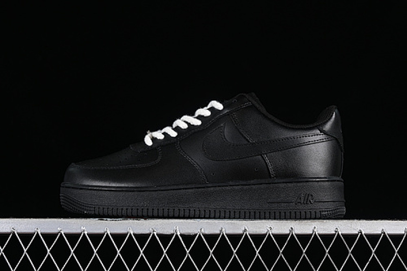 Nike Nike AIR FORCE 1 07 LOW BLACK/BLACK/BLACK · CW2288-001, photo 1