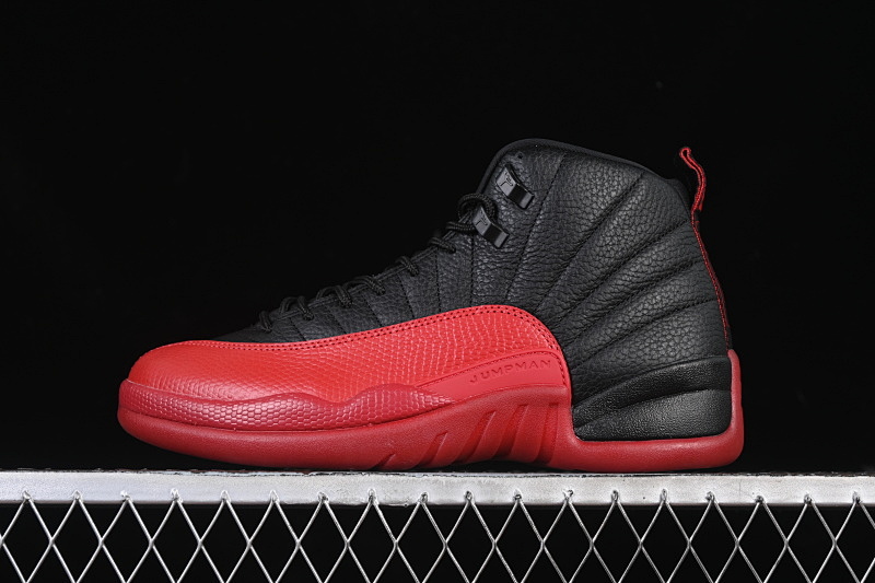 Jordan AIR Jordan 12 RETRO BLACK AND VARSITY RED BLACK/RED · CT8013-002, photo 1