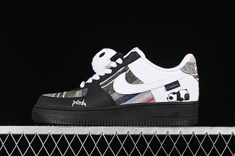 Nike Nike AIR FORCE 1 07 LOW WHITE/BLACK/BROWN · CW1188-768, photo 1