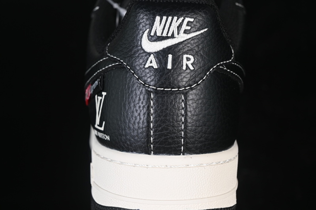 Nike [MZ9588-813]-[AIR FORCE 1 07 LOW WHITE/BLACK]-[WOMAN:36-39]-[MAN:40-45] - Image 7