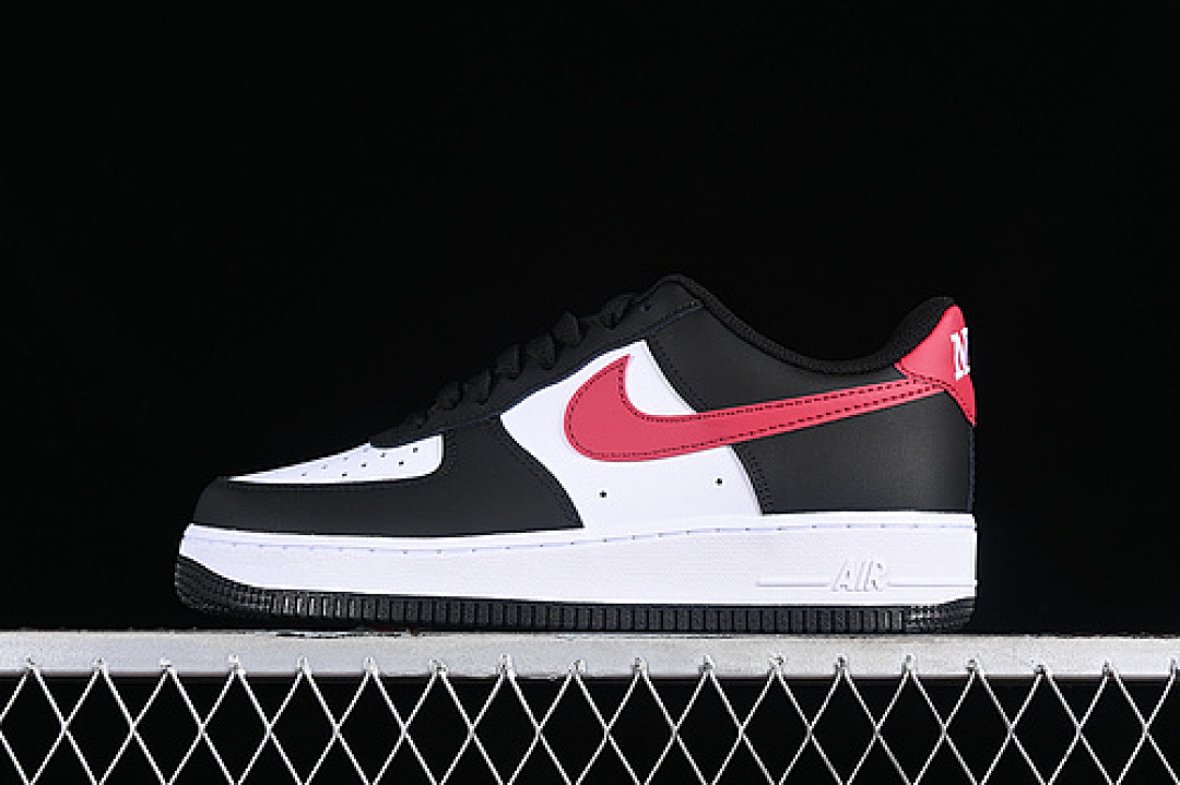 Nike [FZ4351-001]-[AIR FORCE 1 07 LOW WHITE/BLACK/RED]-[WOMAN:36-39]-[MAN:40-45], photo 1