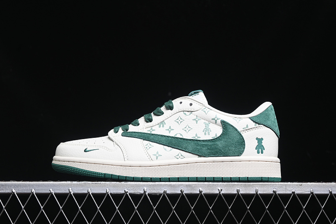 Jordan [SJ2068-112]-[TRAVIS SCOTT X FRAGMENT DESIGN AIR JORDAN 1 LOW OG SP WHITE/GREEN]-[36-45], photo 1