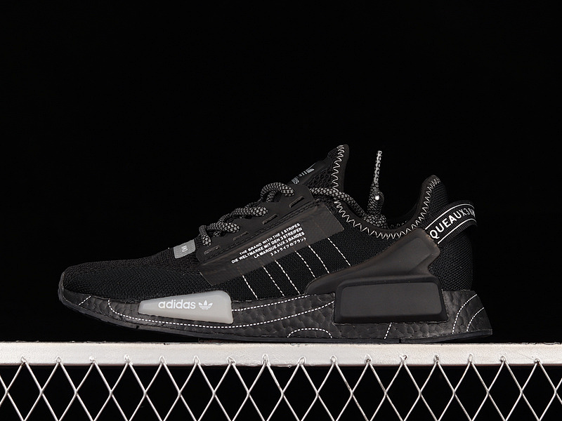 NMD_R1 V2 SHOES CORE BLACK/CLOUD WHITE/GREY ONE · GX0540, photo 1