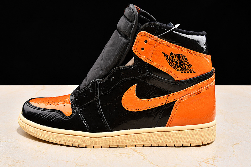 Jordan HUPU AIR Jordan 1 HIGH OG SHATTERED BACKBOARD 3.0 BLACK/ORANGE · 555088-028, photo 1