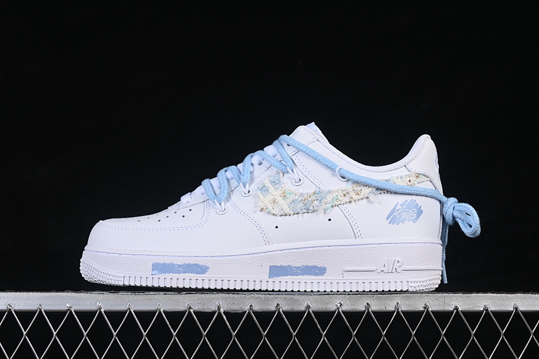 Nike Nike AIR FORCE 1 07 LOW WHITE/BLUE/WHITE · DC9999-223, photo 1