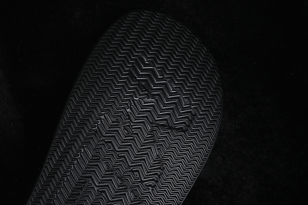 MLB [3ALPCMM4N50BKS]-[CHUNKY MOUND BASIC CASUAL SLIPPERS BLACK/INKINESS]-[WOMAN:35-39]-[MAN:40-44] - Image 2