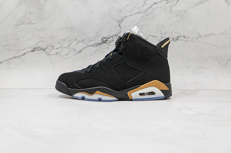 Jordan AIR Jordan 6 RETRO DEFINING MOMENTS 2020 BLACK/BLACK/METALLIC GOLD · CT4954-007, photo 1
