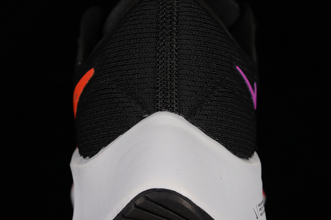Nike [CW7356-011]-[AIR ZOOM PEGASUS 38 BLACK/OFF-NOIR/HYPER VIOLET/FLASH CRIMSON]-[MAN:39-45] - Image 6