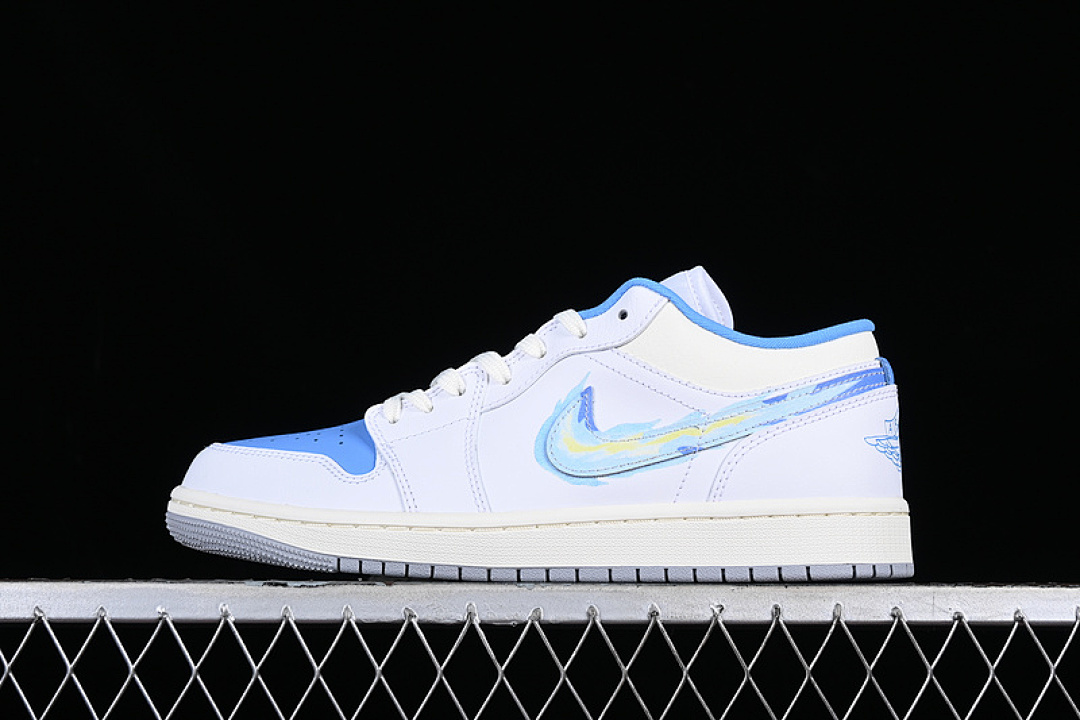 Jordan [FJ7219-441]-[AIR JORDAN 1 LOW SE JUST SKATE UNIVERSITY BLUE/SAILWHITE/PSYCHIC (BLUE]), photo 1
