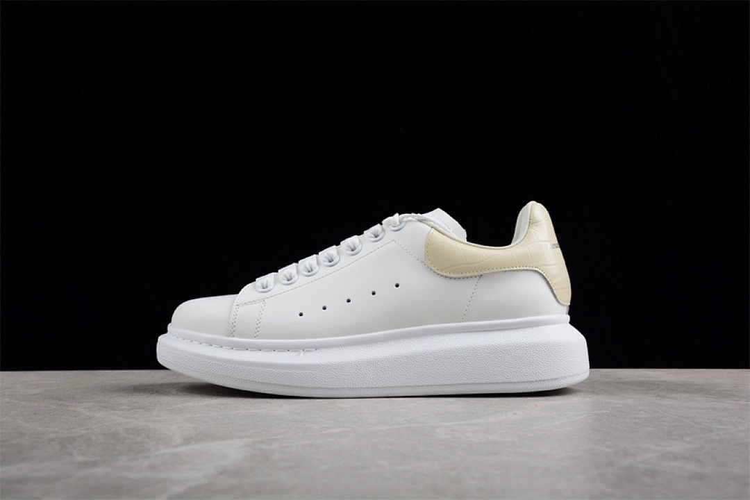 Alexander McQueen [ALE*XANDER MCQUEEN SNEAKERS WHITE/WHITE/BEIGE]-[WOMAN:35-39]-[MAN:40-44], photo 1