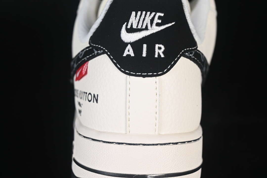Nike [MZ9588-809]-[AIR FORCE 1 07 LOW CASUAL SNEAKERS BLACK/WHITE]-[WOMAN:36-39]-[MAN:40-45] - Image 6