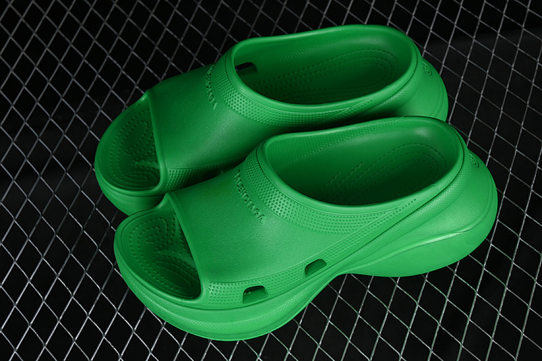 Balenciaga [W1S8E3033]-[BA*LEN*CIAGA POOL CROCS GREEN]-[WOMAN:36-40] - Image 8
