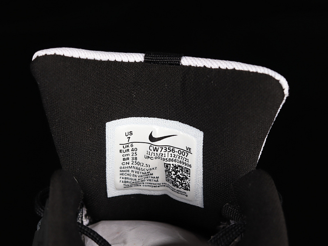 Nike [CW7356-007]-[AIR ZOOM PEGASUS 38 PHOTON DUST/LIGHT SMOKE GREY/PARTICLE GREY/METALLIC (GOLD]) - Image 5