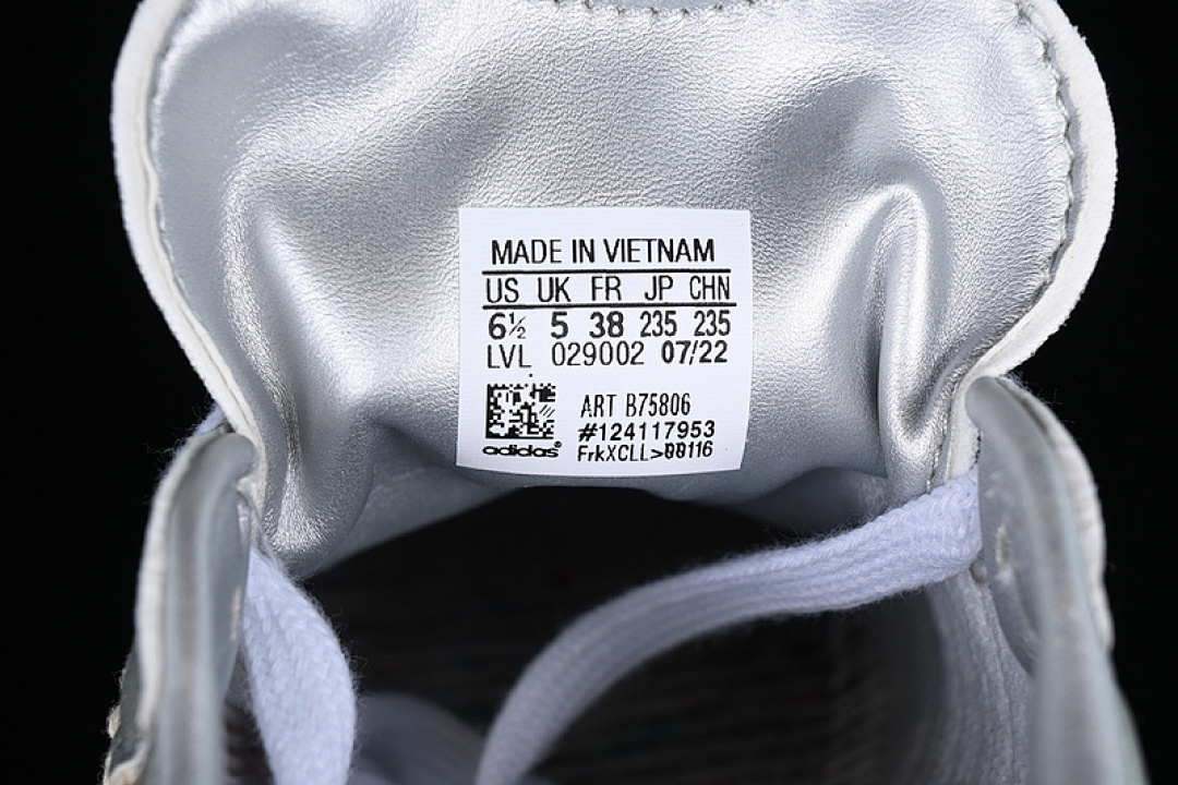 Adidas [B75806]-[ADIDAS SAMBA VEGAN SILVER/BLACK/GREY/WHITE]-[WOMAN:36-39] - Image 7