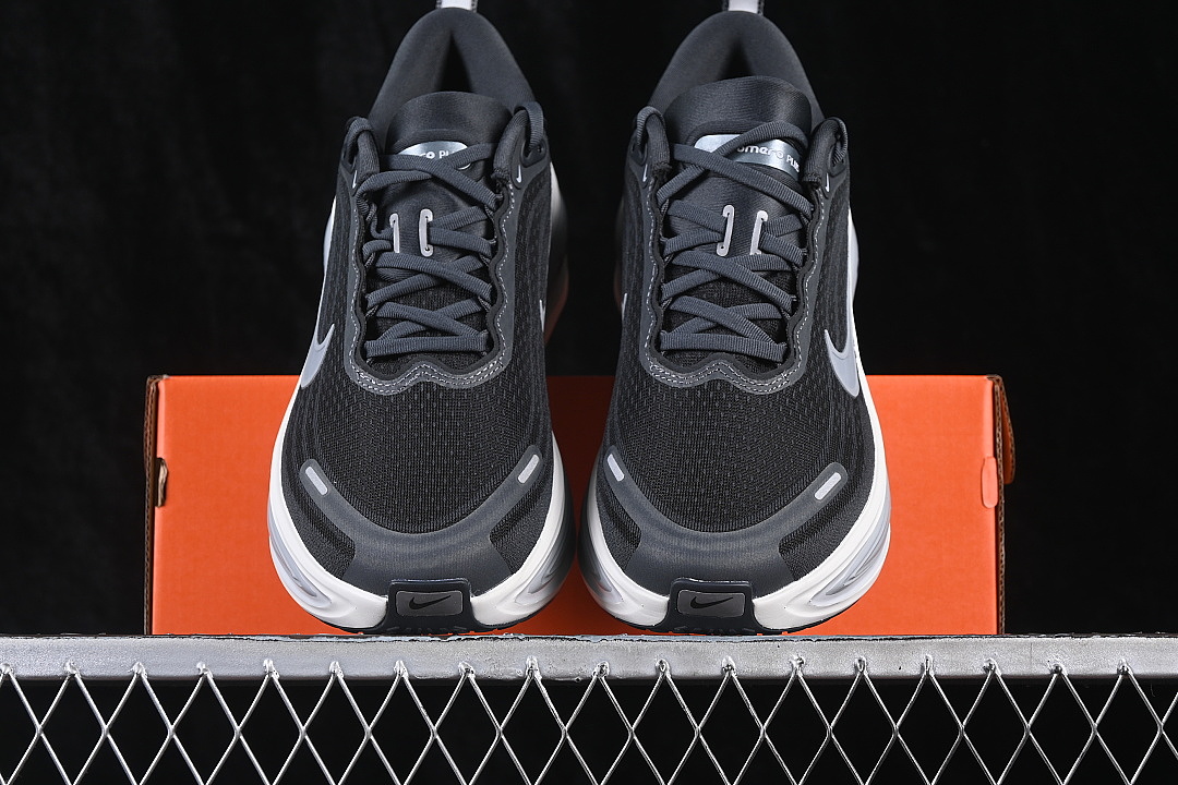 Nike [HV8150-008]-[AIR ZOOM VOMERO PLUS AIR CUSHION SHOES BLACK/WHITE/GREY]-[WOMAN:39]-[MAN:40-45] - Image 12