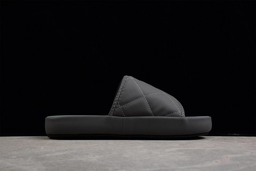 Bottega Veneta [B*V 2022 VELCRO SLIPPERS DARK GREY/DARK GREY]-[MAN:39-45] - Image 9