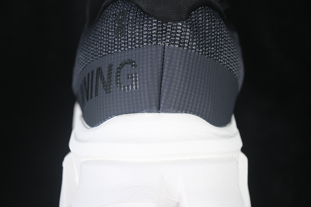 On Running [ON CLOUDMONSTER 3 HYPER ANTI SLIP RUNNING SHOES BLACK/INKINESS]-[WOMAN:36-39]-[MAN:40-46] - Image 6