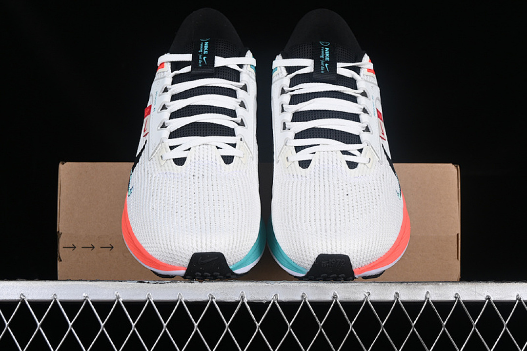 Nike [FZ5055-101]-[AIR ZOOM PEGASUS 40 WHITE/BLUE/BLACK]-[MAN:39-46] - Image 13
