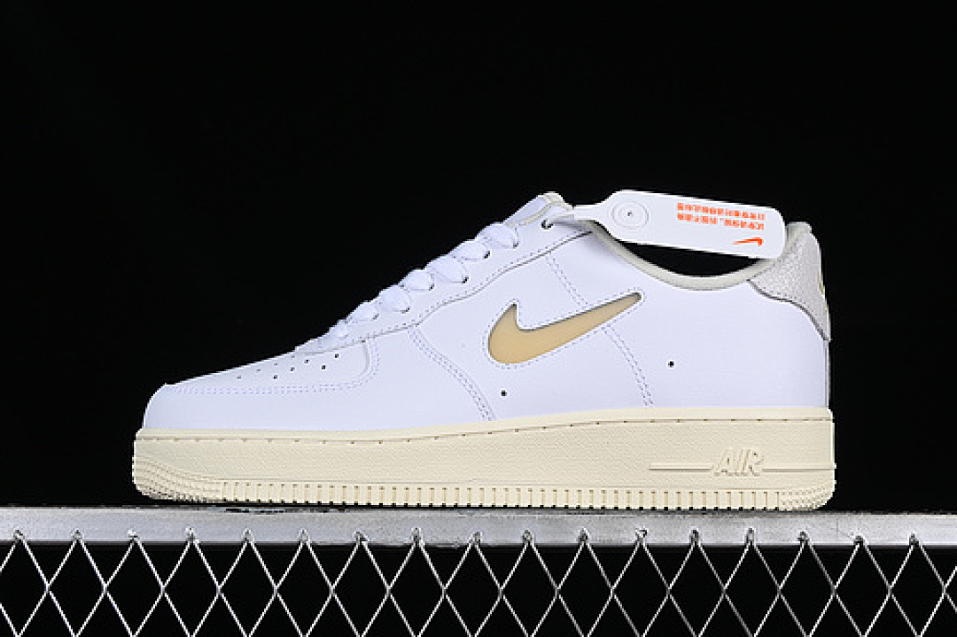 Nike [DC8894-100]-[AIR FORCE 1 07 LOW WHITE/GREY]-[WOMAN:35.5-39]-[MAN:40-45], photo 1