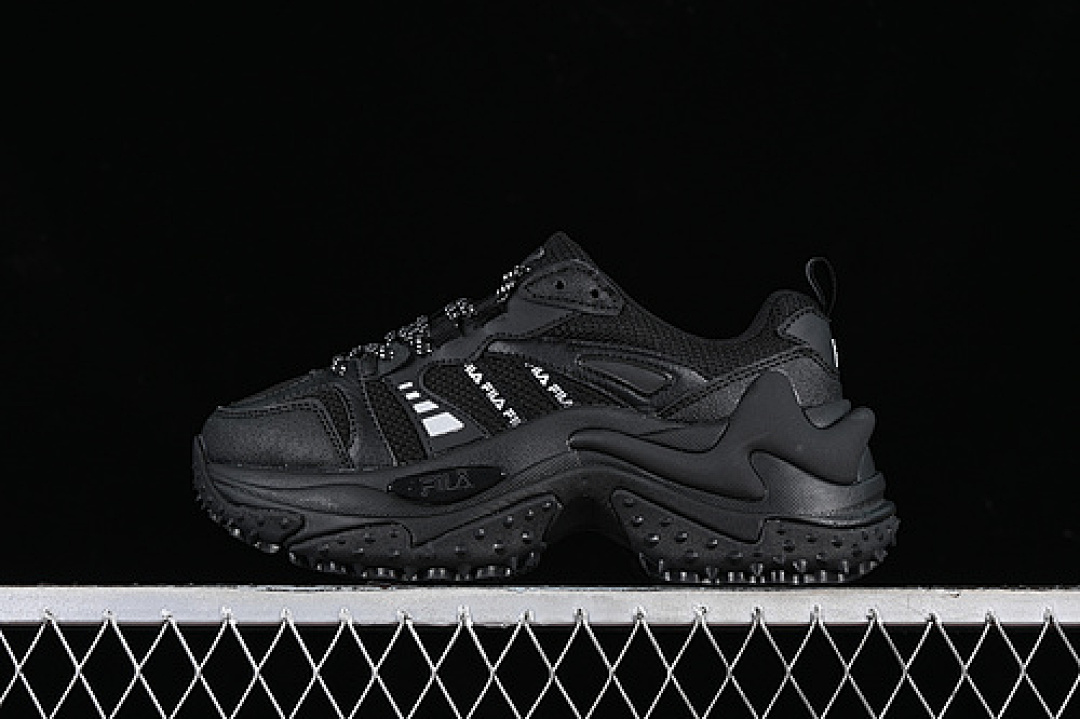Fila [F12W411105FBK]-[FILA FUSION 3.0 BLACK]-[WOMAN:35.5-41], photo 1
