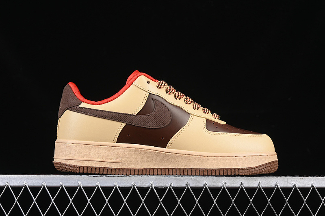 Nike [HQ3447-222]-[AIR FORCE 1 07 LOW LIGHT BRITISH TAN/CACAO WOW/SESAME/PECAN RED]-[UNISEX:36-45] - Image 16