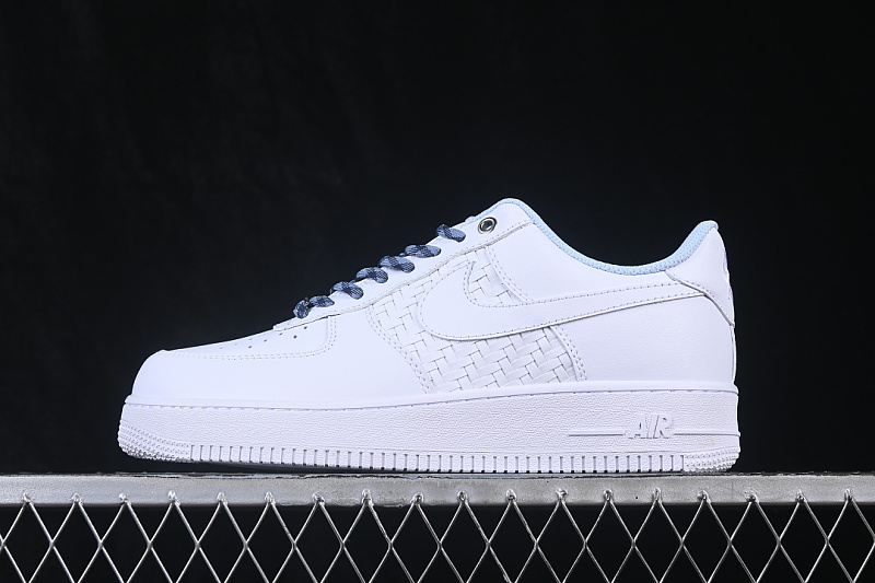 Nike Nike AIR FORCE 1 07 LOW CASUAL SNEAKERS WHITE/PURE WHITE · IW1892-111, photo 1