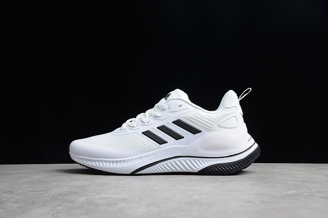 Unbranded [GV7919]-[ALPHAMAGMA SHOES CLOUD WHITE/CLOUD WHITE/CORE BLACK]-[MAN:40-45], photo 1