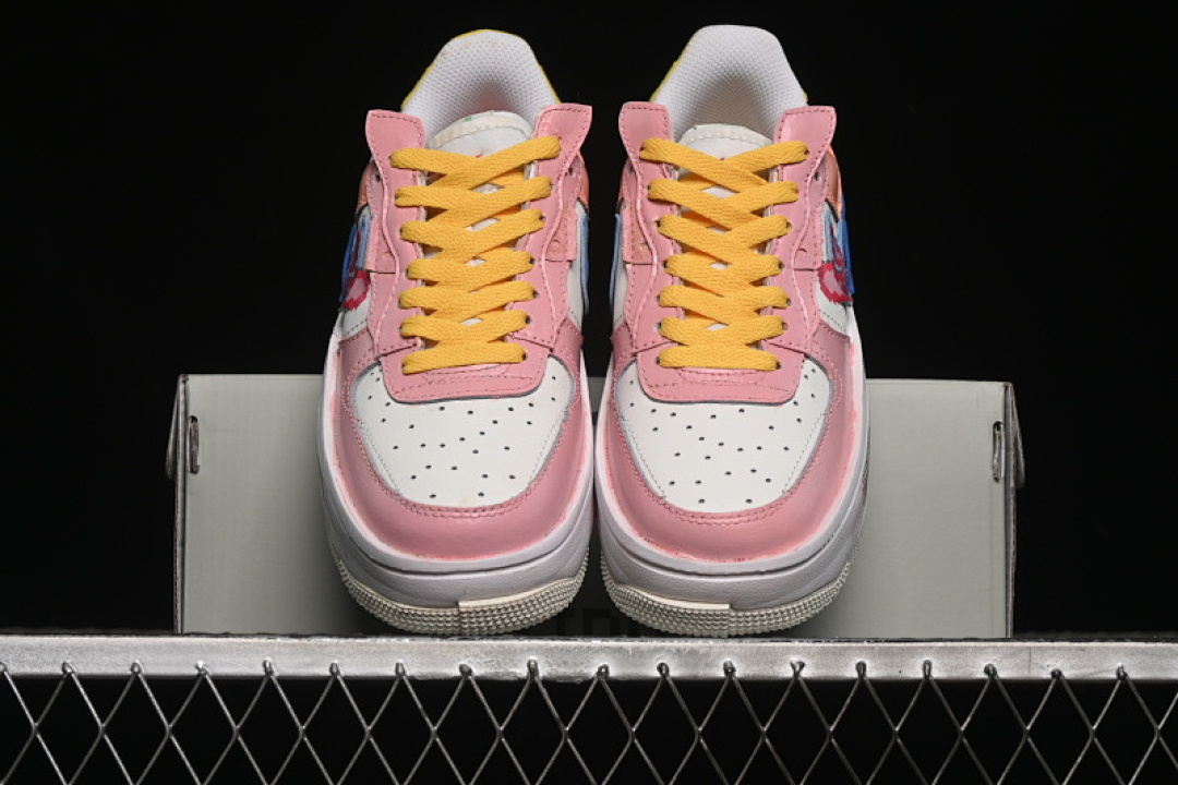 Nike [DV3211-001]-[AIR FORCE 1 FONTANKA PIXEL SWEETHEART WHITE/PINK/YELLOW/BLUE]-[WOMAN:35.5-40] - Image 13