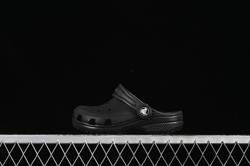 Crocs [CROCS CLASSIC CLOG BLACK]-[WOMAN:25-36]
