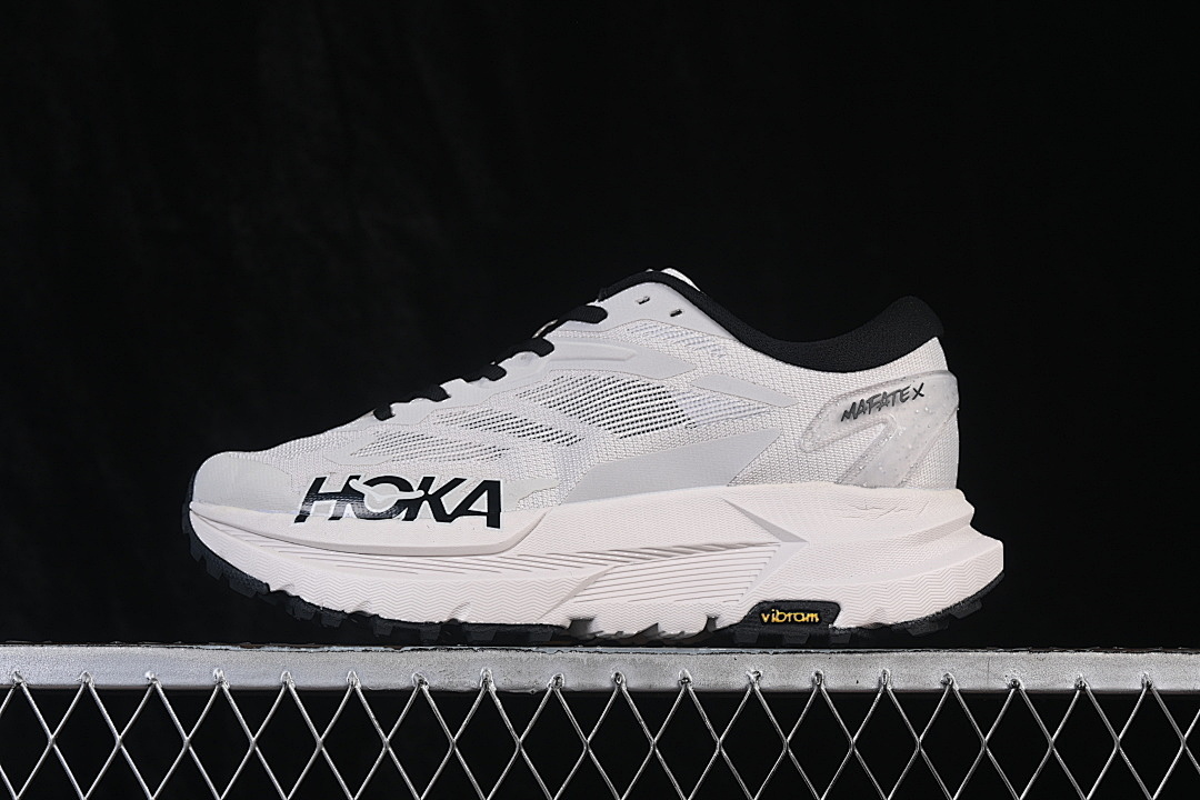 Hoka [1161993 OWHT]-[HOKA ONE RUNNING SHOES WHITE/WHITE]-[WOMAN:36-39]-[MAN:40-45] - Image 2
