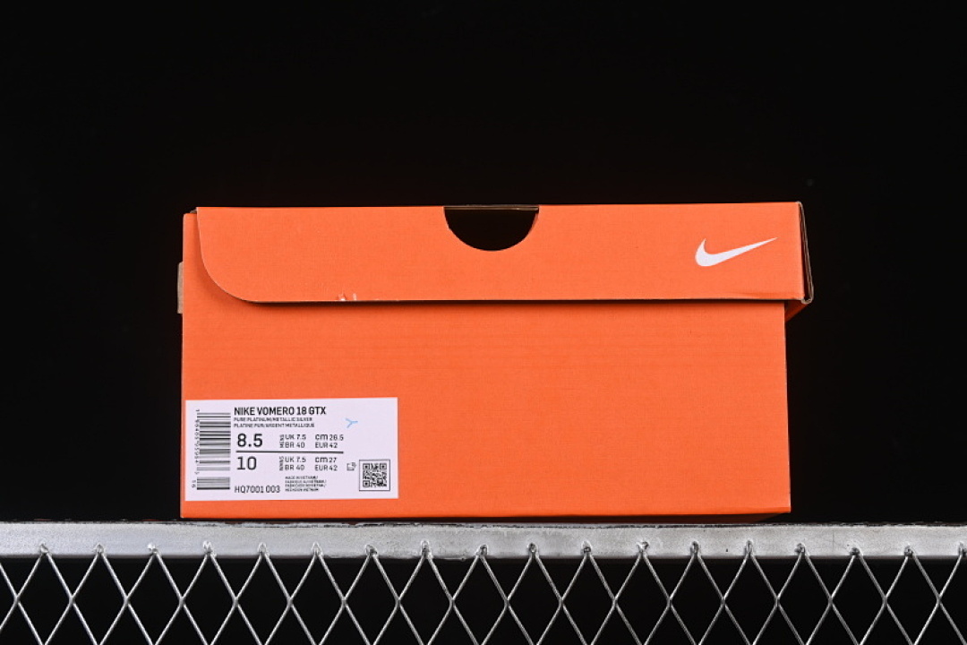 Nike [HQ7001-003]-[AIR ZOOM VOMERO 18 GTX CASUAL RUNNING SHOES GREY/WHITE]-[WOMAN:36-39]-[MAN:40-45] - Image 11