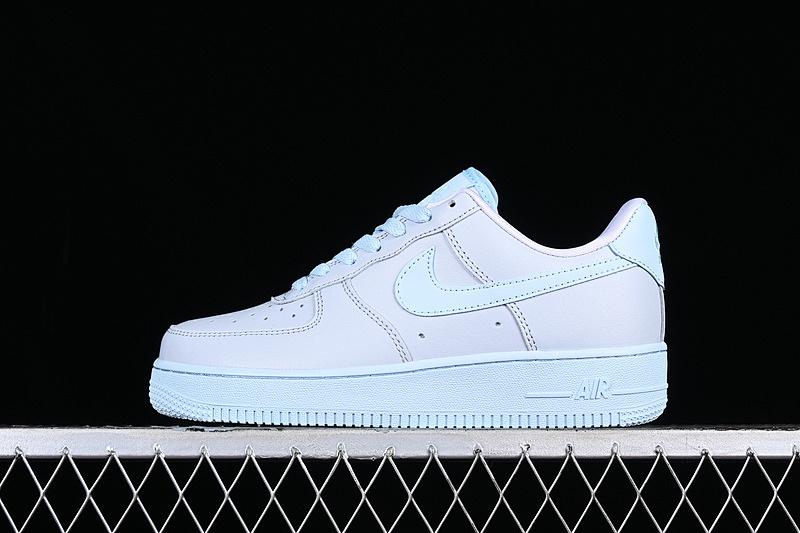 Nike Nike AIR FORCE 1 07 LOW PINK/WHITE · DV0787-101, photo 1