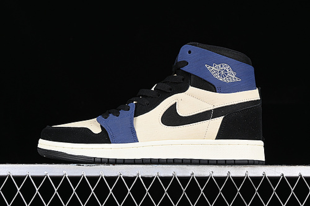 Jordan [DV1305-104]-[AIR JORDAN 1 ZOOM CMFT GREY/BLACK/BLUE]-[WOMAN:36-39]-[MAN:40-46], photo 1