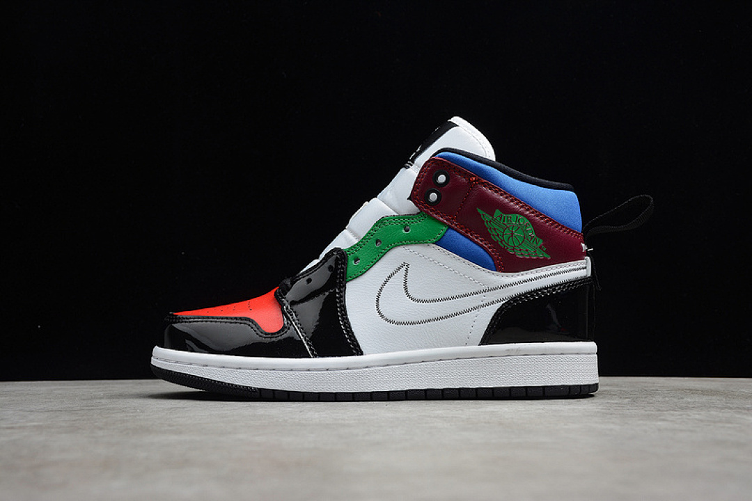 Jordan Jordan [DB5454-001]-[CJ AIR 1 MID SE BLACK/WHITE/MULTI-COLOR]-[WOMAN:36-39], photo 1