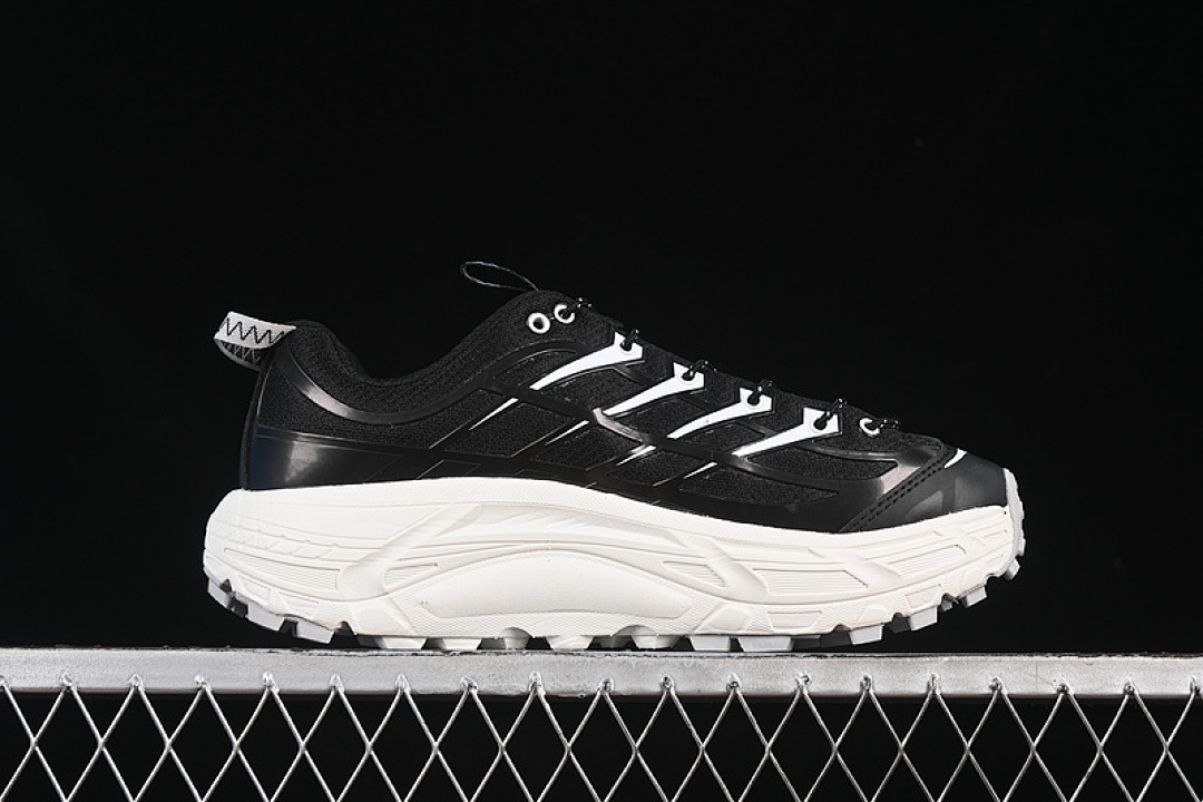 Hoka [1141572 BKCS]-[HOKA MAFATE THREE 2 WHITE/BLACK/GREY]-[WOMAN:36-39]-[MAN:40-45] - Image 16