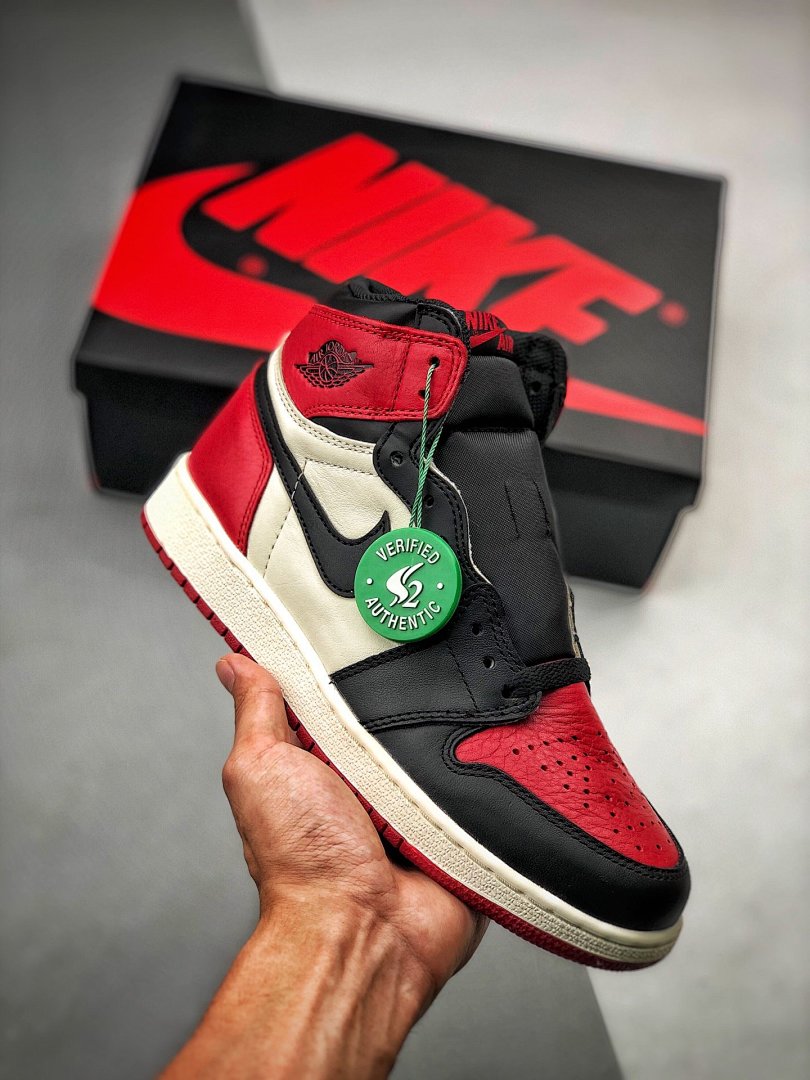 Jordan [555088-610]-[S2 AIR JORDAN 1 RETRO HIGH BRED TOE GYM RED/BLACK-SUMMIT (WHITE]), photo 1