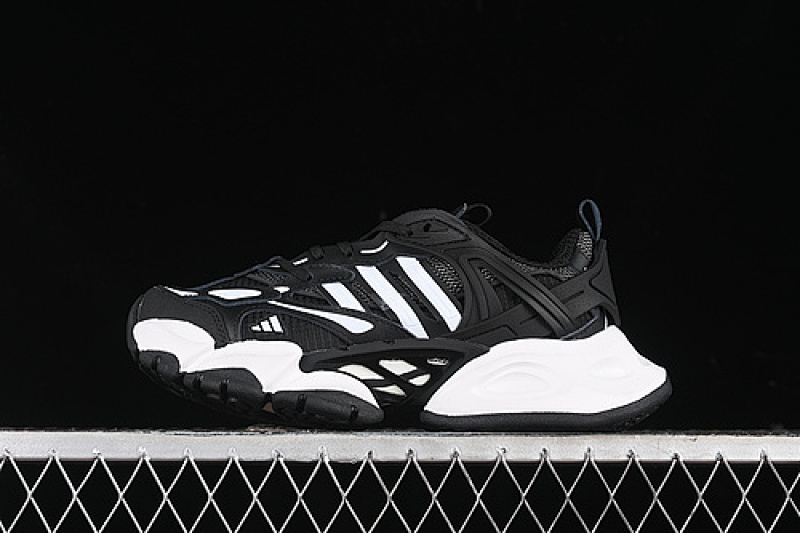 VENTO XLG DELUXE BLACK/WHITE · IH0071, photo 1
