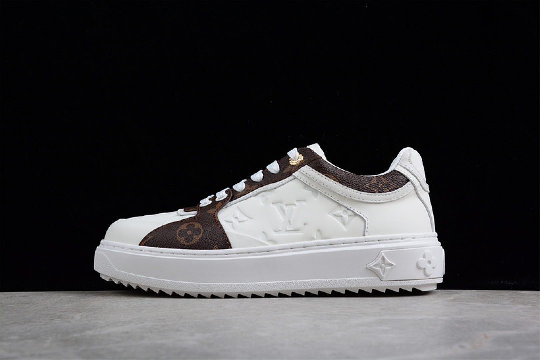 Louis Vuitton Louis Vuitton [L*V STELLAR SNEAKERS WHITE/WHITE/DARK BROWN]-[WOMAN:35-40], photo 1