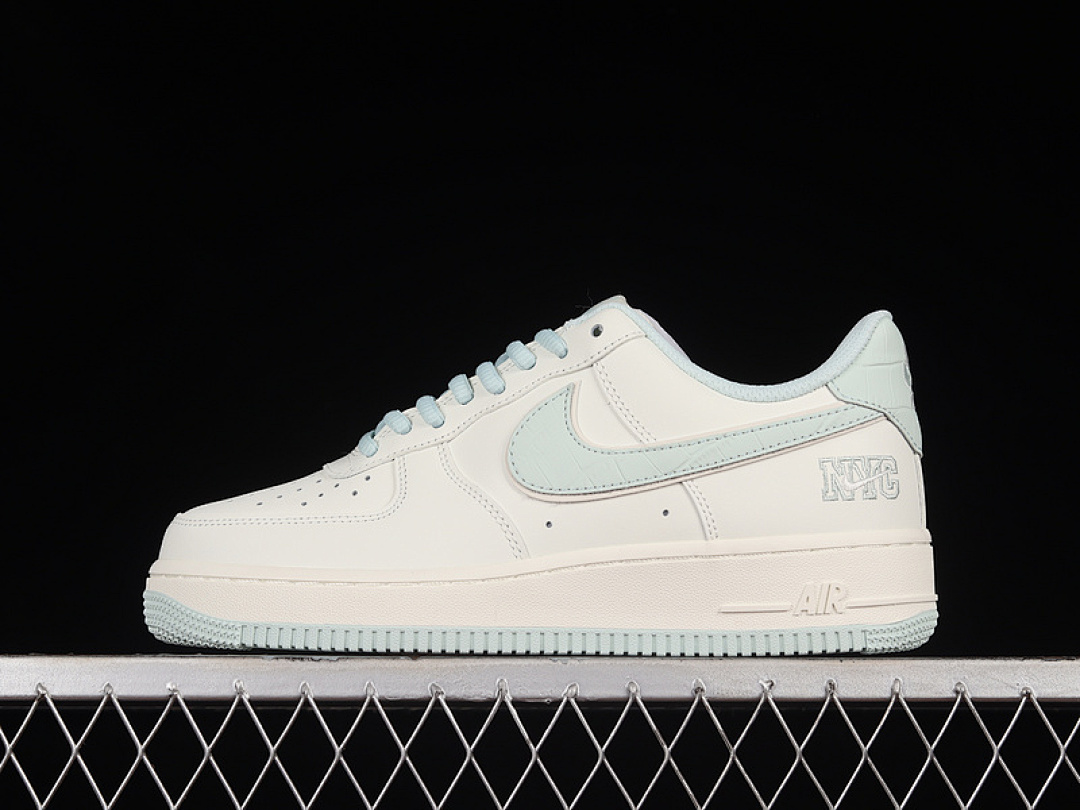 Nike [PQ5636-226]-[AIR FORCE 1 LOW 07 WHITE/WHITE/SKY BLUE]-[WOMAN:36-39]-[MAN:40-45], photo 1