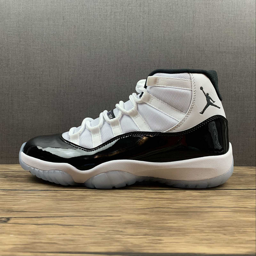 Jordan AIR Jordan 11 RETRO CONCORD 2018 WHITE/BLACK-DARK CONCORD · 378037-100, photo 1