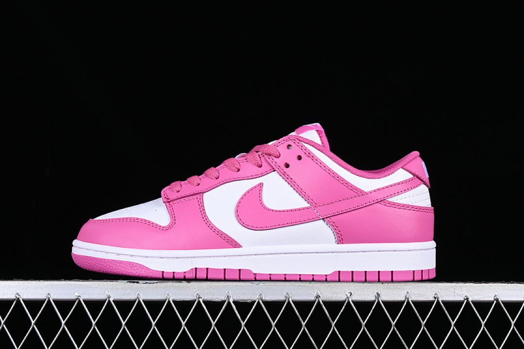 Unbranded [FJ0704-100]-[DUNK LOW SB WHITE/ACTIVE FUCHSIA]-[WOMAN:35.5-39]-[MAN:40-47.5], photo 1