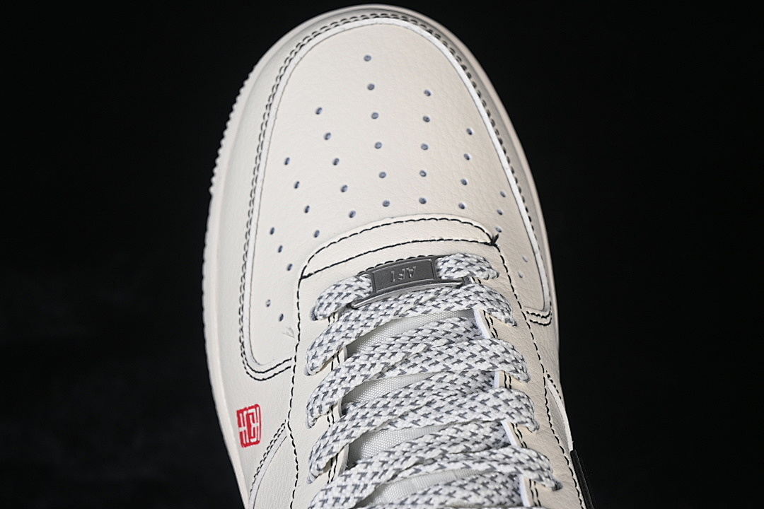 Nike [MZ9588-836]-[AIR FORCE 1 07 LOW CASUAL SNEAKERS WHITE/ BLACK/RED]-[WOMAN:36-39]-[MAN:40-45] - Image 10