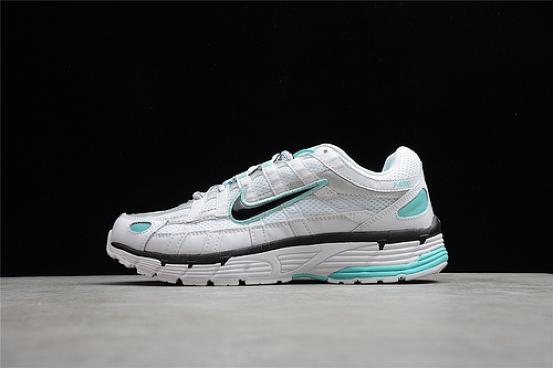 Nike [BV1021-104]-[P-6000 WHITE/METALLIC SILVER/LIGHT AQUA/BLACK]-[WOMAN:35.5-39]-[MAN:40-44], photo 1