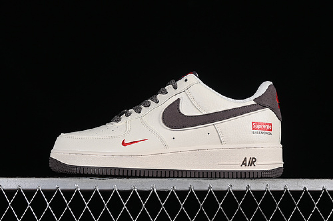 Nike [CW2288-111]-[AIR FORCE 1 07 LOW GREY/BROWN/RED]-[WOMAN:36-39]-[MAN:40-45], photo 1