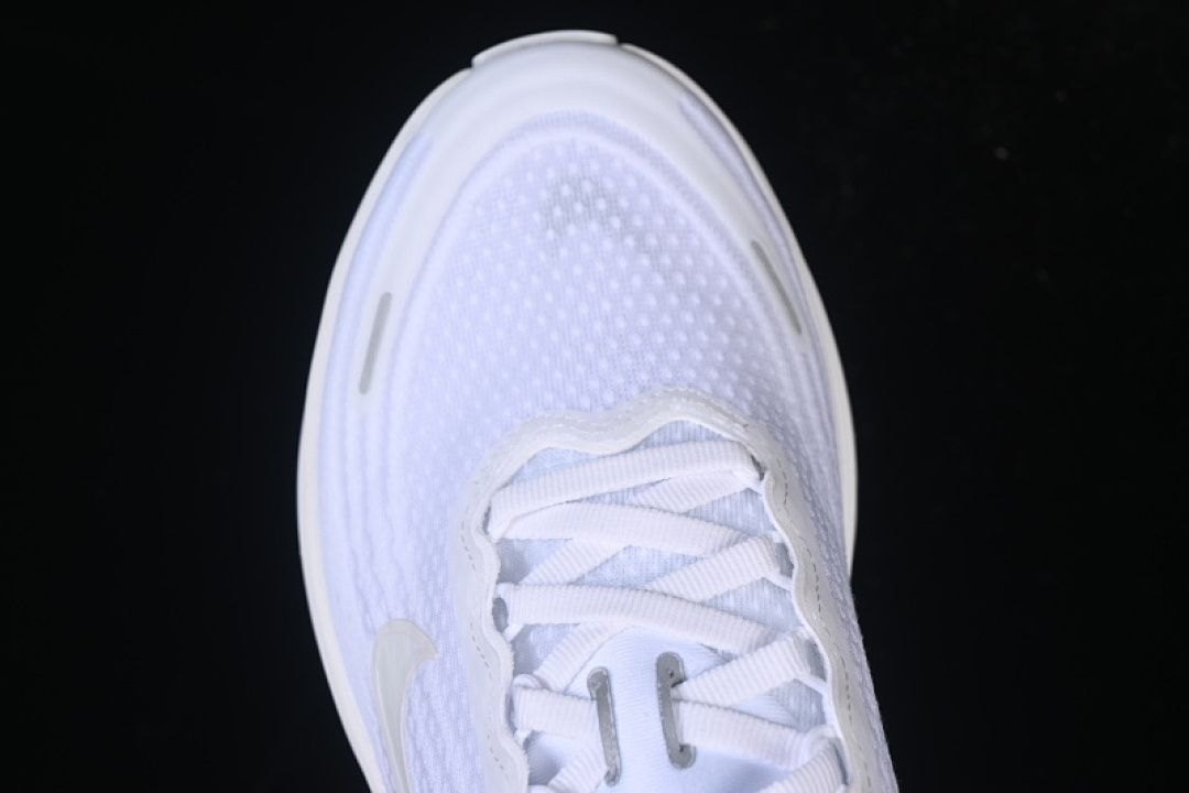 Nike [HV8150-102]-[VOMERO PLUS WHITE/METALLIC SILVER/LIGHT SMOKE GREY]-[WOMAN:36-39]-[MAN:40-45] - Image 10
