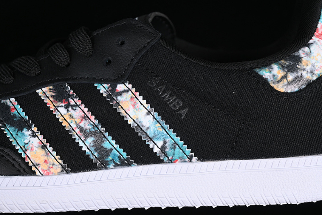 Adidas [GZ7040]-[WB SAMBA WHITE/BLACK/BLUE]-[WOMAN:36-39]-[MAN:40-45] - Image 9