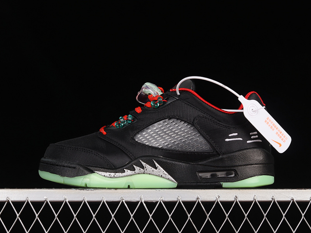 Jordan [DM4640-036]-[CLOT X AIR JORDAN 5 RETRO LOW JADE BLACK/CLASSIC JADE/FIRE RED/METALLIC (SILVER]), photo 1