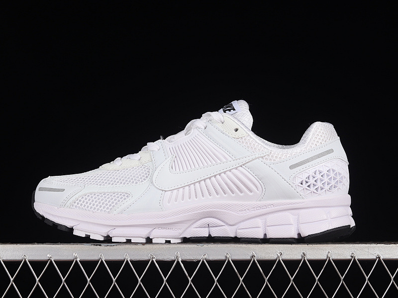 Nike Nike ZOOM VOMERO 5 VAST GREY/VAST GREY/BLACK/SAIL · BV1358-001, photo 1