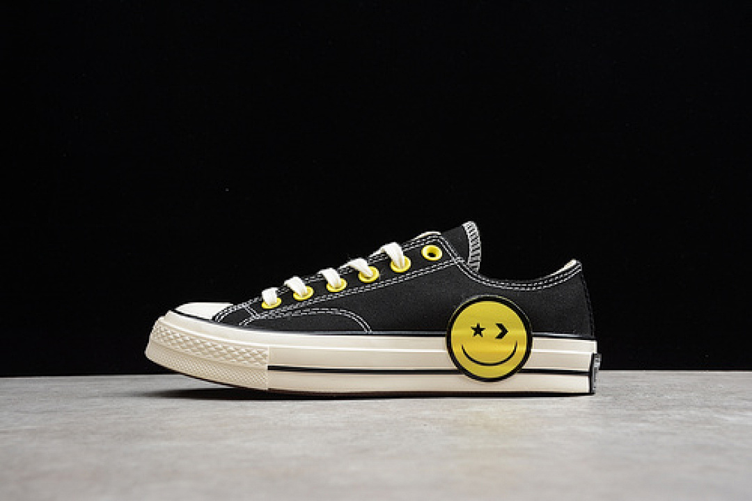 Unbranded [53-51-59]-[162058C]-[CHUCK TAYLOR ALL-STAR LOW 70S OX BLACK/YELLOW/EGRET]-[UNISEX:35-44], photo 1